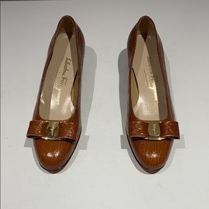 Salvatore Ferragamo VARA BOW PUMP SHOE